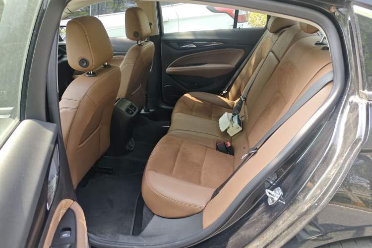 Used Buick Regal 2024 28T Luxury Edition
