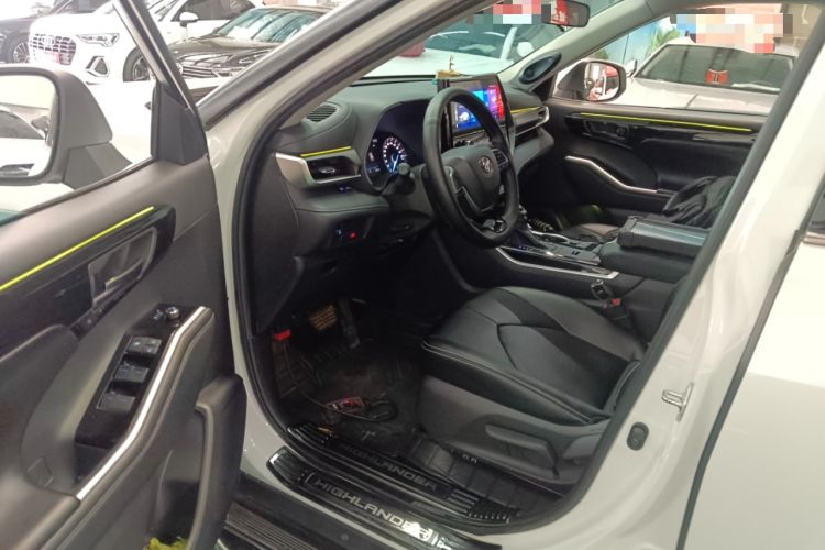 Used Toyota Highlander 2022 Dual-Engine 2.5L 4x4 Elite Edition 7-Seater