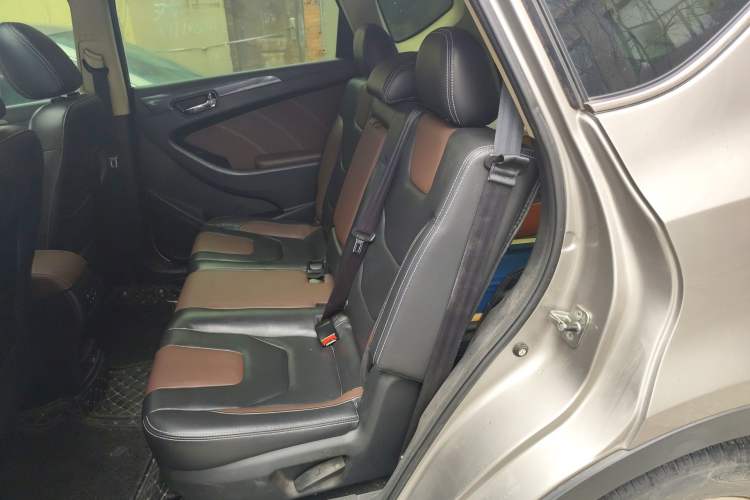 Used Dongfeng Fengon 580 2017 Revised Version 1.5T CVT Luxury Edition