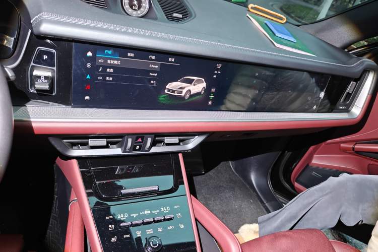 Used Porsche Cayenne E-Hybrid 2024 Cayenne E-Hybrid 2.0T