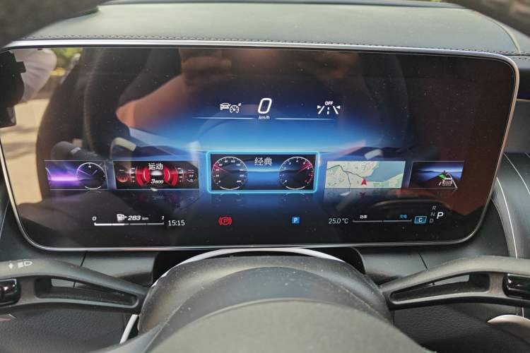 Used Mercedes-Benz GLC 2023 Refreshed GLC 300 L 4MATIC Dynamic Version 7-Seater
