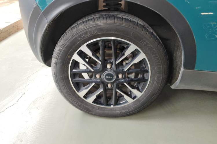 Used Chery Little Ant 2022 Restyled Version Sweet Pink Edition Half-Sugar Version 30.6 kWh 30 kW 301 km
