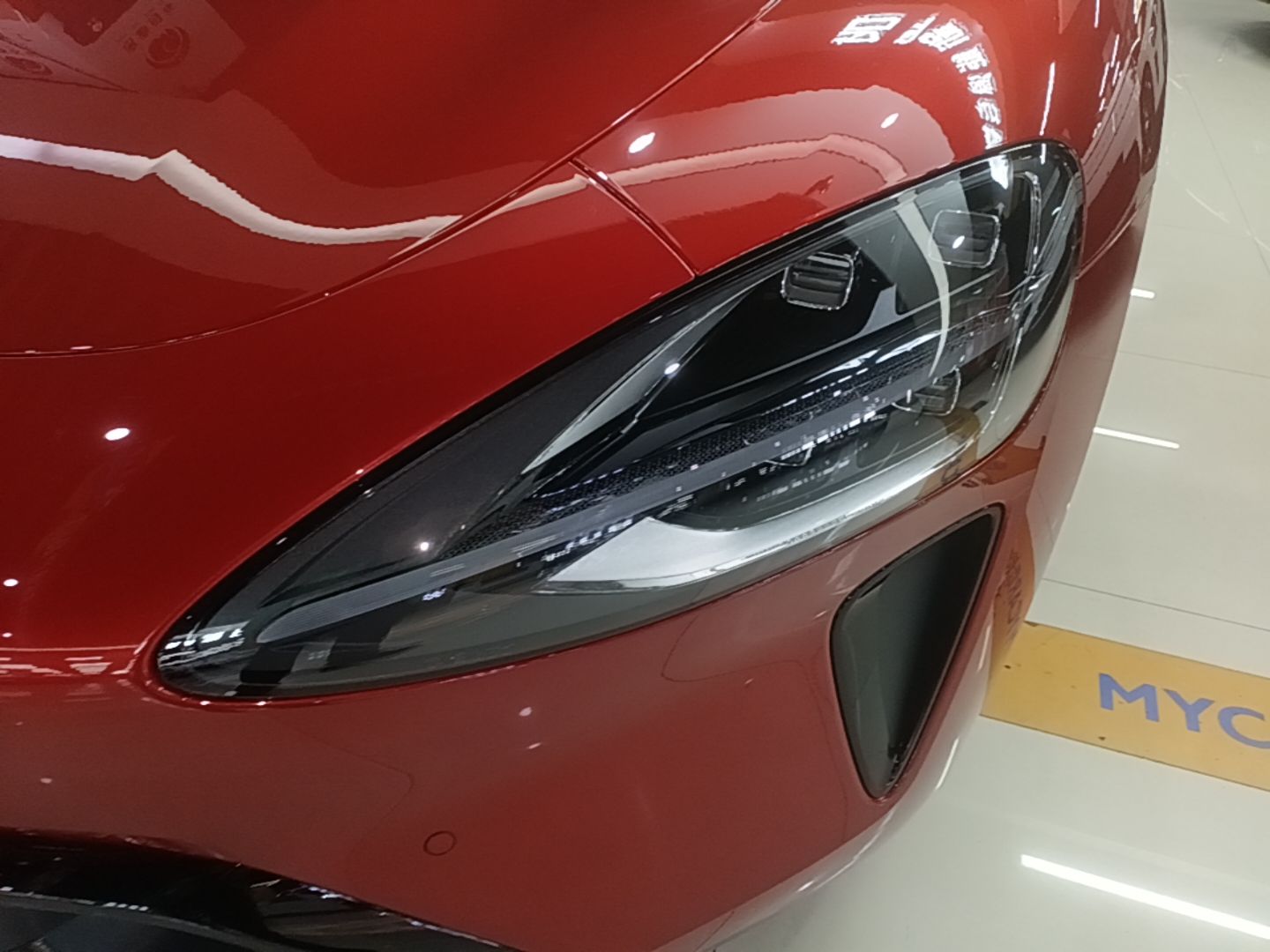 Xiaomi Auto SU7 2026 Model Max — снимка 8