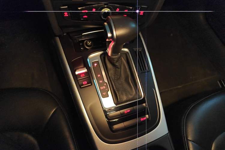 Used Audi A4L 2013 30 TFSI Automatic Comfort Model
