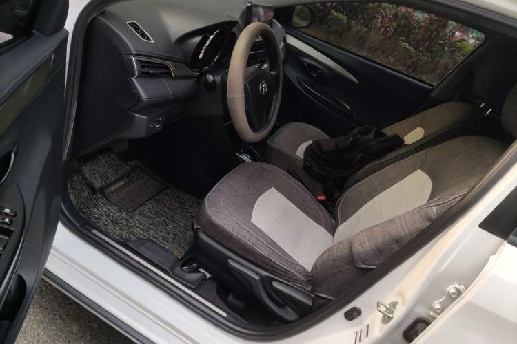 Used Toyota YARiS L Zhi Xuan 2021 X-Trail 1.5L CVT Leading Edition