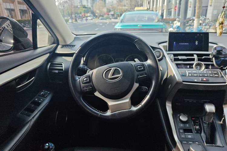 Used Lexus NX 2015 200T All-Wheel-Drive Fēngshàng Edition