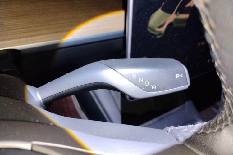 Used Tesla Model Y 2021 Long-Range All-Wheel-Drive Version 3D7
