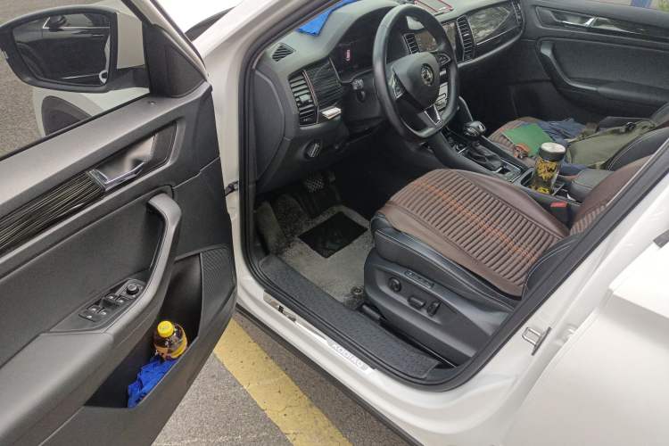 Used Skoda Kodiaq 2021 TSI330 5-Seater Two-Wheel-Drive Luxury Plus Edition
