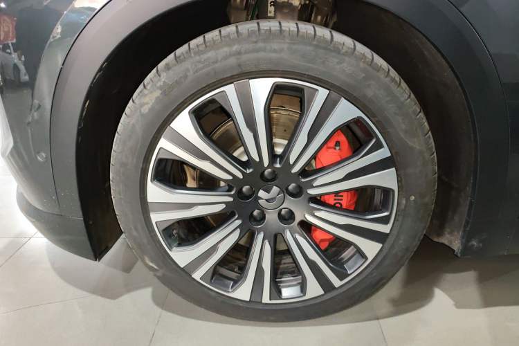 Used Nio ES8 2023 75 kWh Executive Edition
