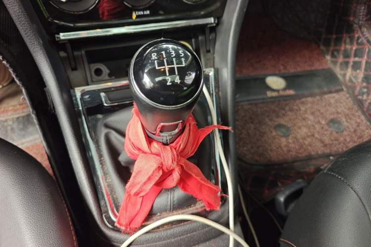 Used Volkswagen Bora 2017 1.6L Manual Comfort Model
