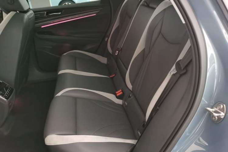 Used Volkswagen ID.7 VIZZION 2024 PRO Model Left Rear Seat