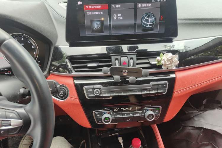 Used BMW X2 2023 sDrive25i M Sport Package Audio And AC Panel