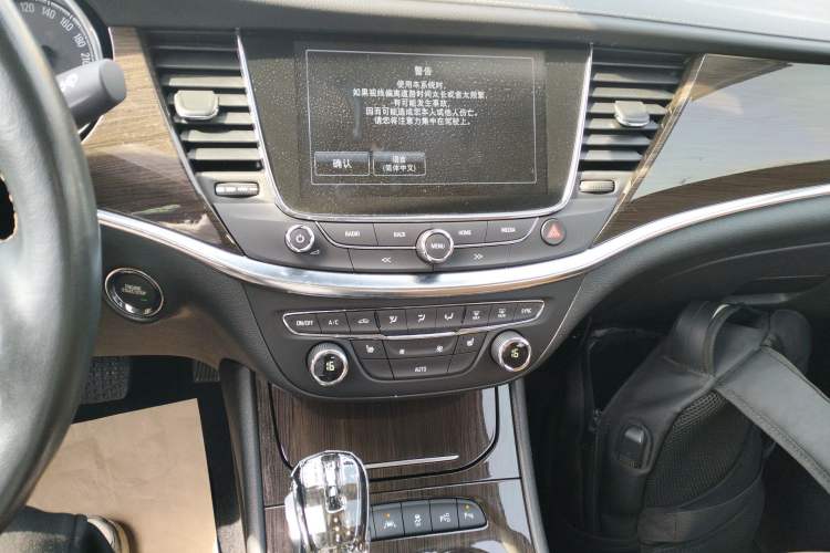 Used Buick Verano 2015 Sedan 20T Dual-Clutch Flagship Model
