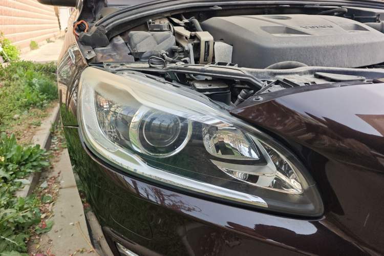 Used Volvo S60 2017 S60L T4 Smart Range Edition
