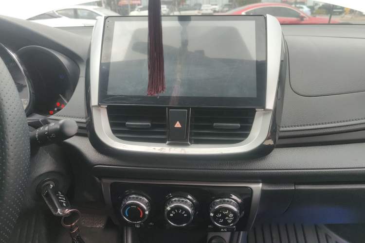 Used Toyota YARiS L Zhi Xuan 2016 Revised 1.5E CVT Charming Edition