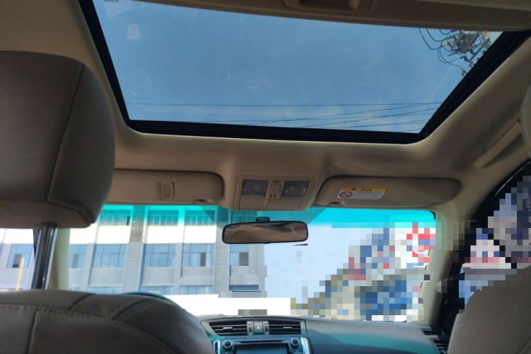 Used Toyota Reiz 2013 2.5V Elite Edition Headliner