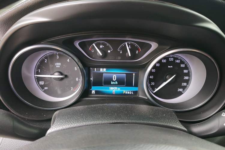 Used Buick Envision 2018 28T Four-Wheel Drive Elite Version Instrument Cluster