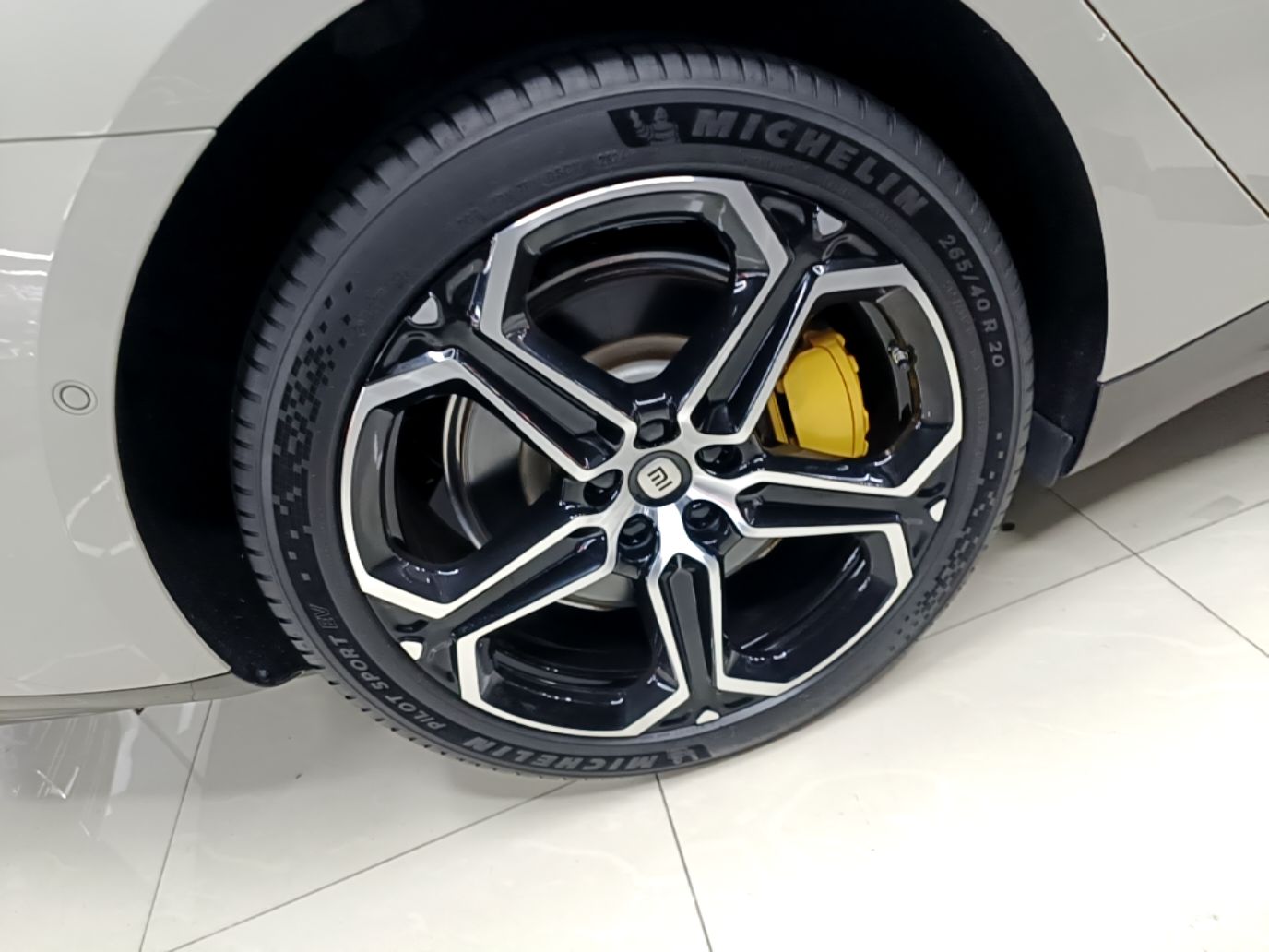 Xiaomi Auto SU7 2024 Four-Wheel Drive Ultra-Long Range Advanced Intelligent Driving Max Edition — снимка 11