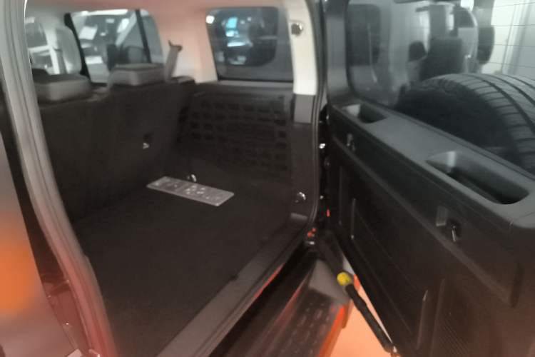 Used Tank 300 2021 City Edition 2.0T—Truly Stylish