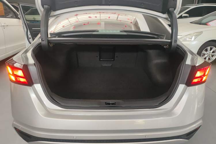 Used Nissan Teana 2019 2.0L XL Upper SmartDrive Version