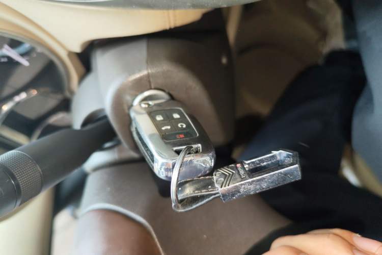 Used Buick LaCrosse 2011 2.4L SIDI Elegant Edition
