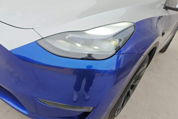 Used Tesla Model Y 2024 Long-Range All-Wheel-Drive Version Left Front Headlight