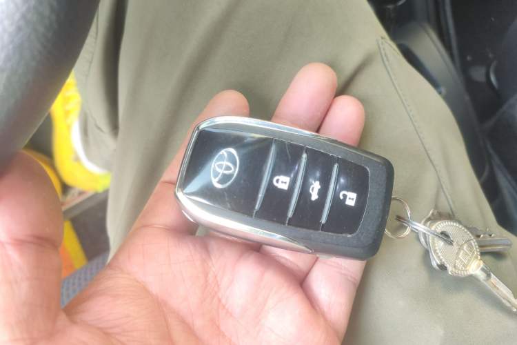 Used Toyota YARiS L Zhi Xuan 2020 1.5L CVT Leading Edition
