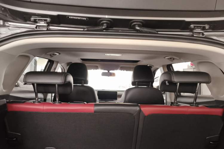 Used Geely Auto Coolray 2021 1.4T DCT Platinum Edition Headliner