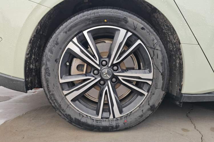 Used Hongqi EH7 2024 690 Pro
