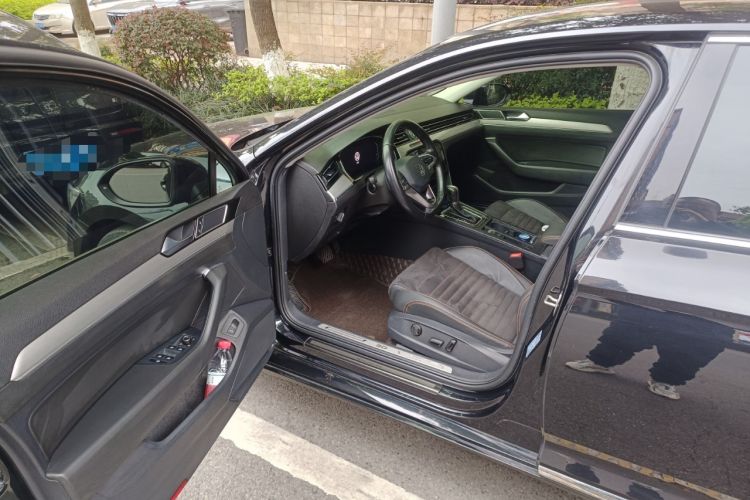 Used Volkswagen Magotan 2021 330TSI DSG 30th Anniversary Edition Driver Seat