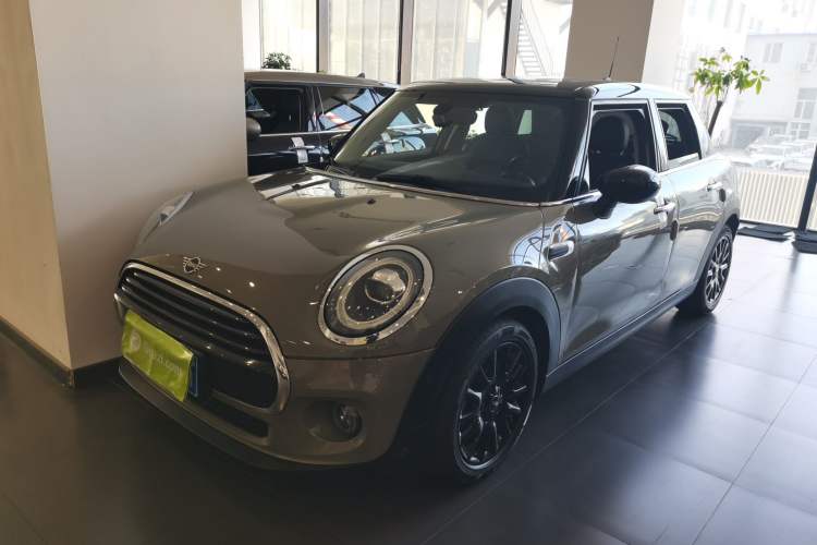 Used MINI MINI 2019 1.5T COOPER Classic Edition Five-Door Version