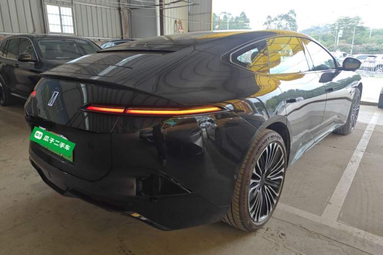 Used Avatr 12 2025 Updated Ultra All-Electric Four-Wheel Drive Rear Right 45 Deg