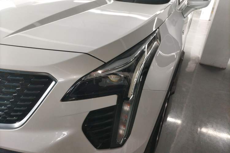 Used Cadillac XT4 2022 28T Two-Wheel Drive Fashion Edition Left Front Headlight