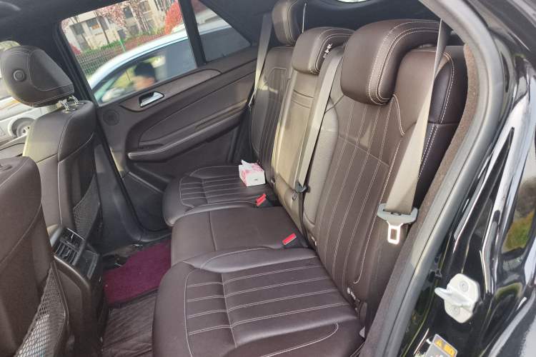 Used Mercedes-Benz GLE 2017 GLE 400 4MATIC Left Rear Seat