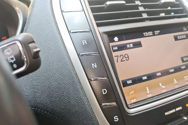 Used Lincoln Nautilus 2019 2.7T Four-Wheel Drive Prestige Edition China VI Standard Gear Lever