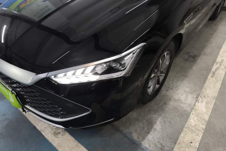 Used BYD Qin PLUS 2025 DM-i Smart Drive 55KM Leading Model
