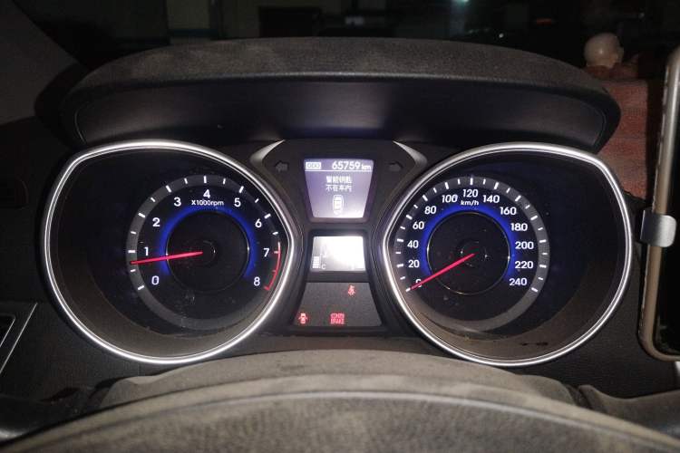 Used Hyundai Elantra (5th Generation / Langdong) 2016 1.6L Manual Luxury Model