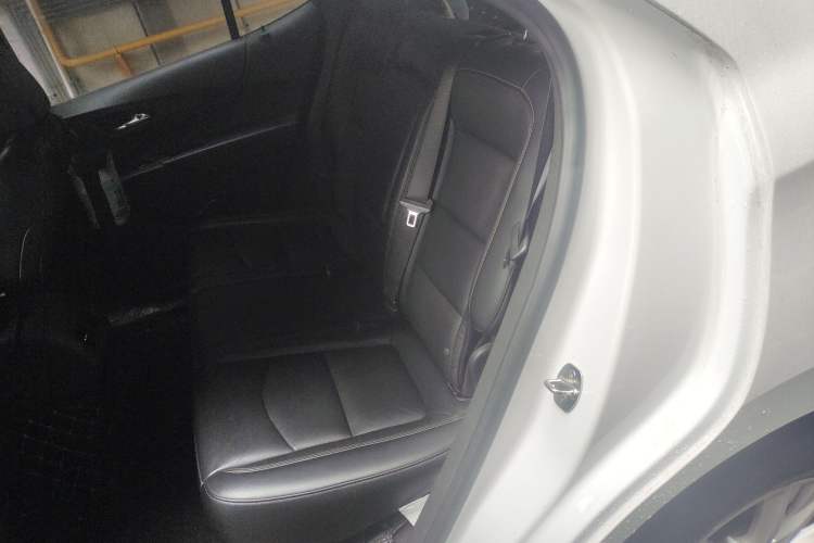 Used Chevrolet Equinox 2018 535T Automatic YuJie Edition Left Rear Seat