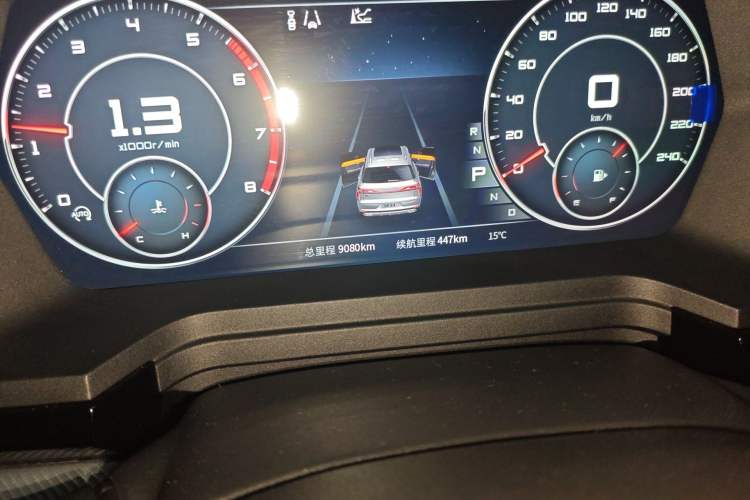 Used Venucia Star 2021 260T Automatic 48V Mild Hybrid Turbocharged Star Achieve Edition Odometer Close Up