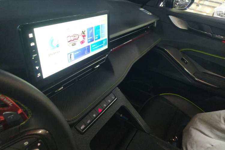 Used Haval H6S 2022 2.0T Two-Wheel Drive ZhiRun Version
