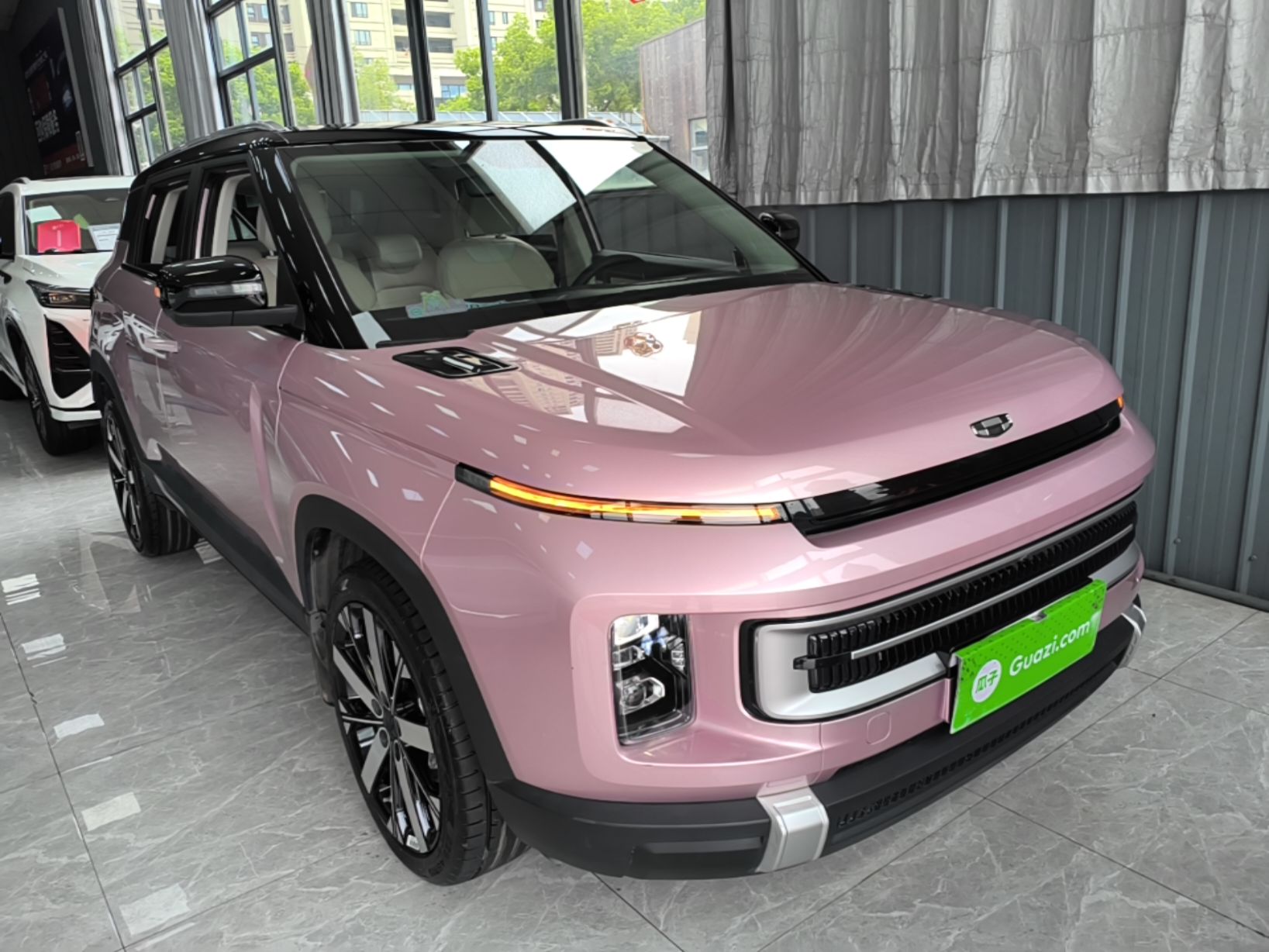 Geely Auto icon 2023 1.5TD Chocolate Smoothie Edition — снимка 3
