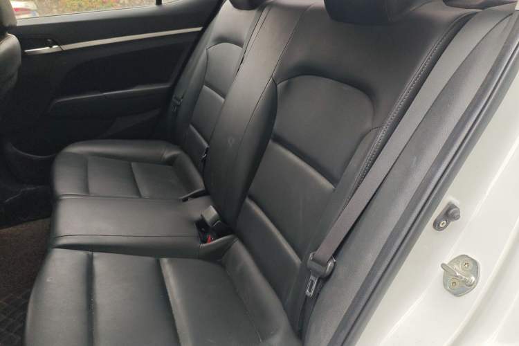 Used Hyundai Elantra (6th Generation / Lingdong) 2016 1.6L Automatic ZhiXuan – Elite Version