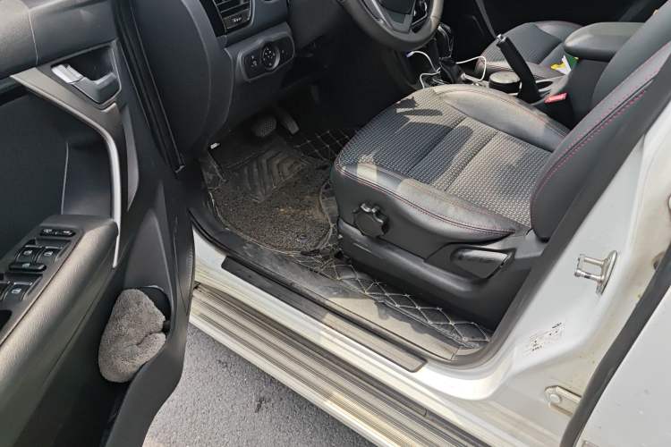 Used Chery Tiggo 3 2016 1.6L CVT ZhiShang Edition