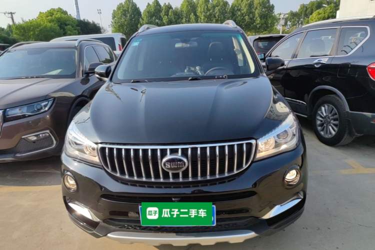 Used SWM X7 2020 2.0L Manual Comfort Version 7 Seats
