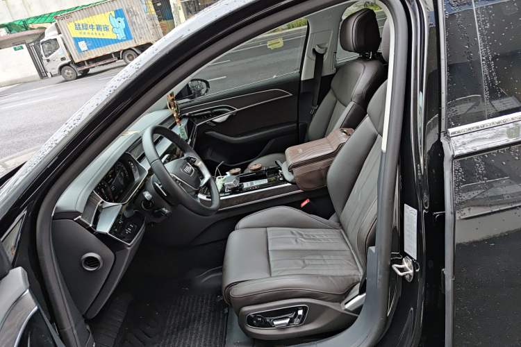 Used Audi A8 2025 A8L 45 TFSI quattro Luxury Model Left Front Seat