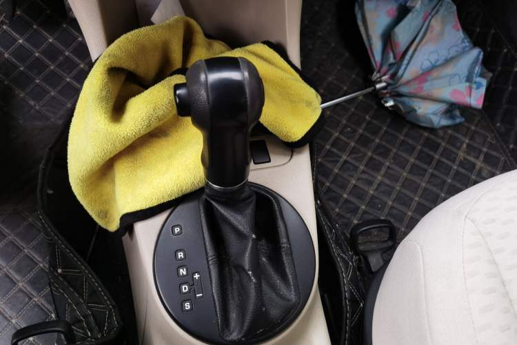 Used Skoda Fabia 2012 1.4L Automatic Crystal Edition
