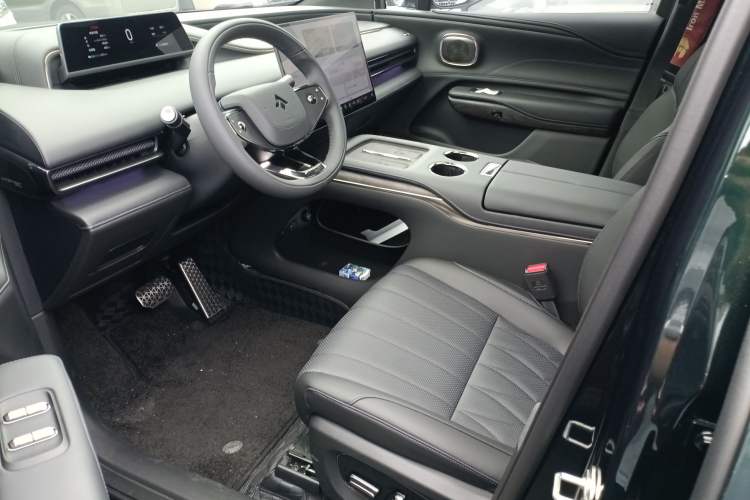 Used Hyptec HL 2025 700 Ultra Six-Seater All-Wheel-Drive LiDAR Version