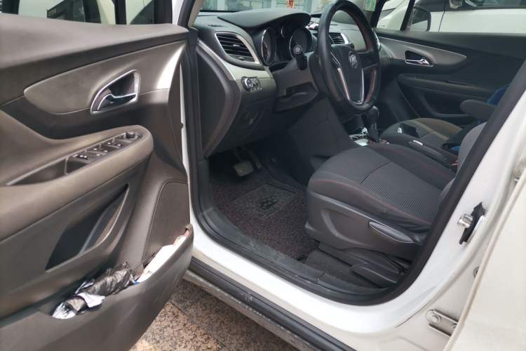 Used Buick Encore 2015 1.4T Automatic Two-Wheel Drive Urban Elite Version