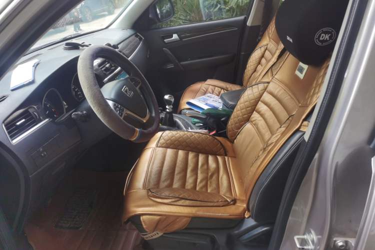 Used Zotye T600 2014 1.5T Manual Luxury Model
