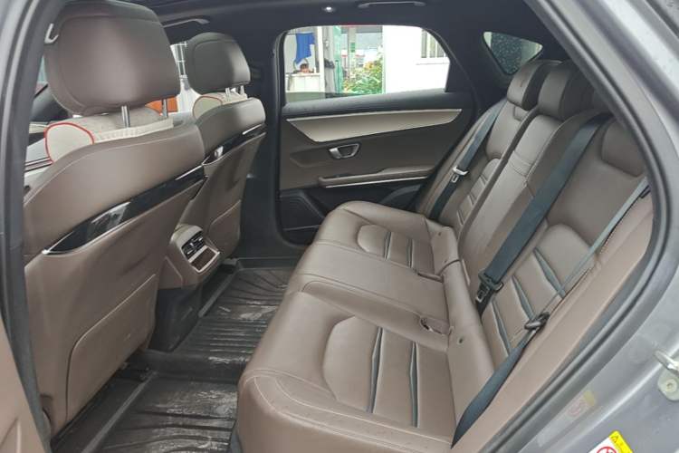 Used BYD Han 2020 EV Long-Range Luxury Model
